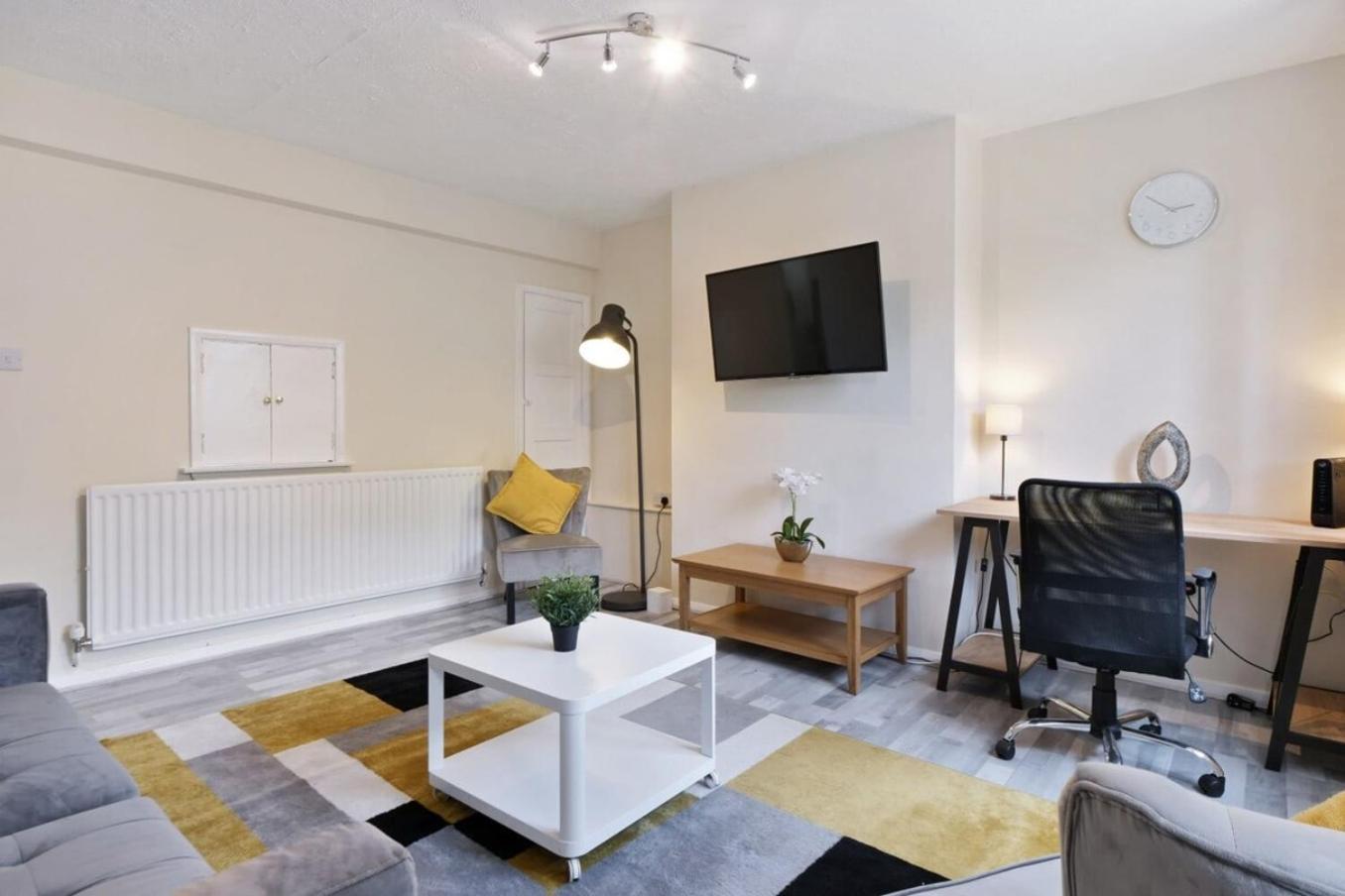 The Serene 2-Bedroom Flat W Free Street Parking Sutton  Exteriér fotografie